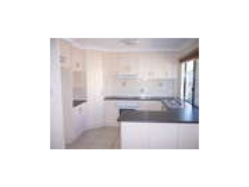 2/40 Beaconsfield Road, Beaconsfield QLD 4740