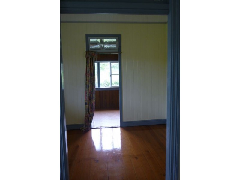 18 Coles Hill Drive, Alligator Creek QLD 4740