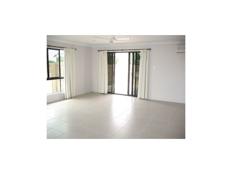 1 Hansen Court, Marian QLD 4753