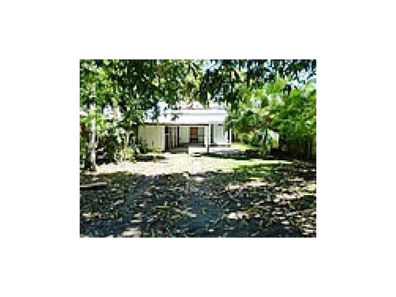 25 Sophia, Mackay QLD 4740