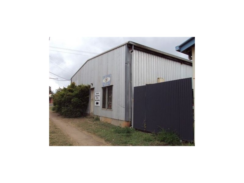 31 Bacon Street, Moranbah QLD 4744