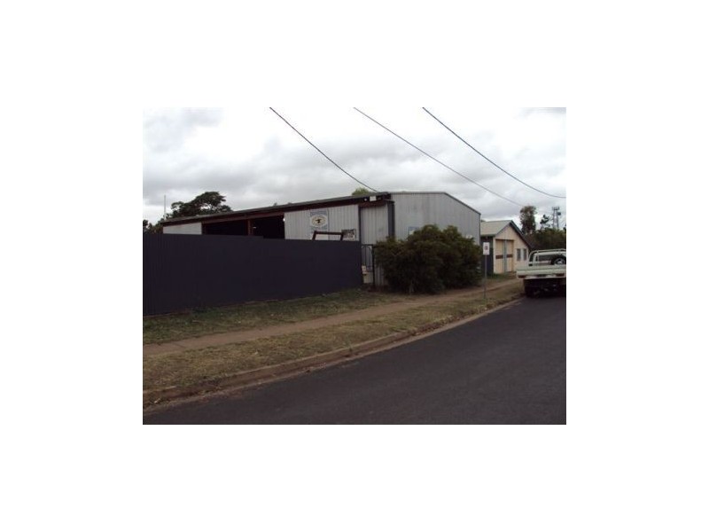 31 Bacon Street, Moranbah QLD 4744