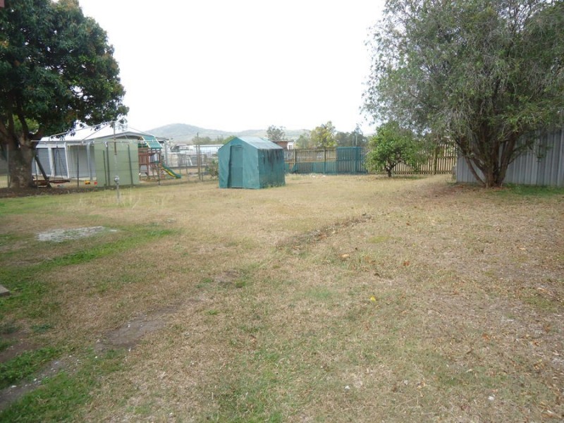 6 Bell Street, Sarina QLD 4737