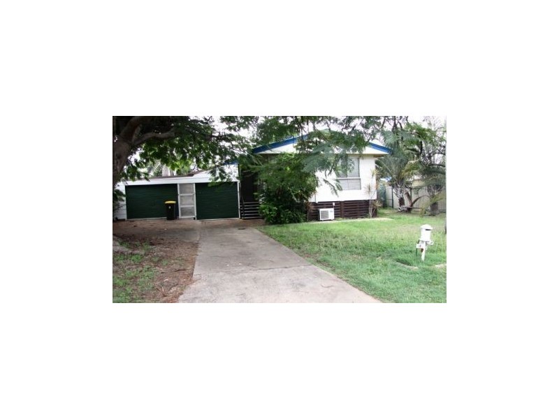 18 Burke Drive, Moranbah QLD 4744