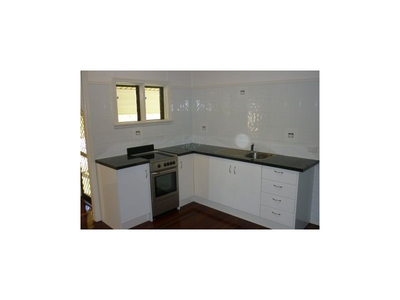 1/10 Mackenzie Street, West Mackay QLD 4740