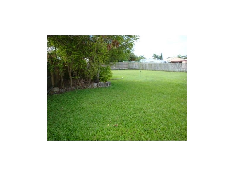 24 Avocado Court, Beaconsfield QLD 4740