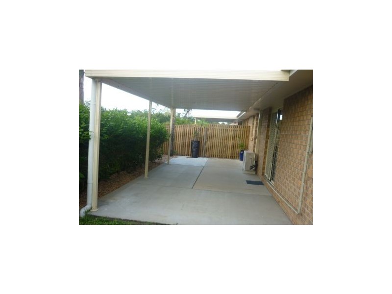 2/3 Ribbon Court, Glenella QLD 4740