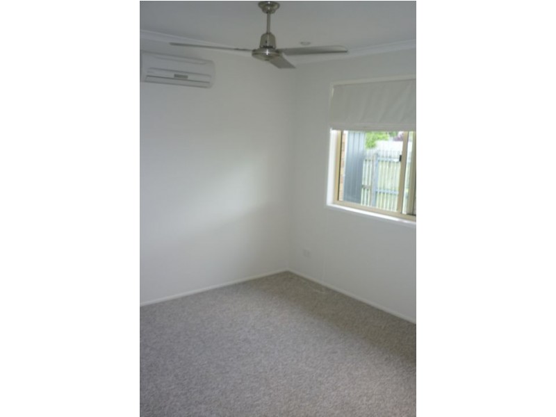 2/3 Ribbon Court, Glenella QLD 4740