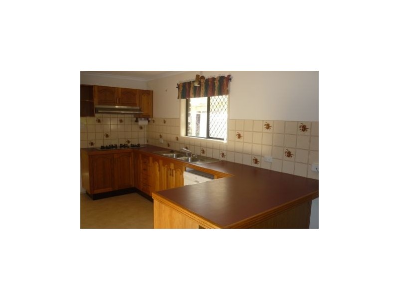 28 Crispin Drive, Mount Pleasant QLD 4740