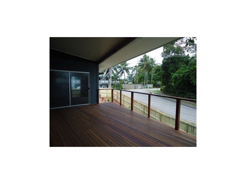 4 Mango Avenue, Eimeo QLD 4740