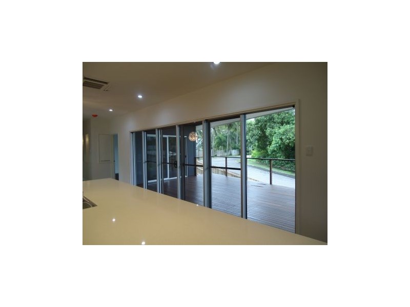 4 Mango Avenue, Eimeo QLD 4740