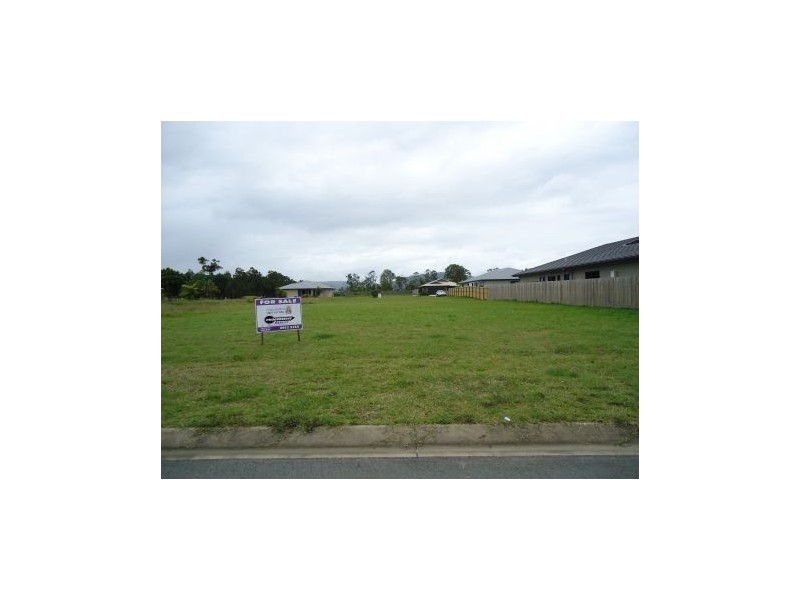 32 Lucy Court, Mirani QLD 4754