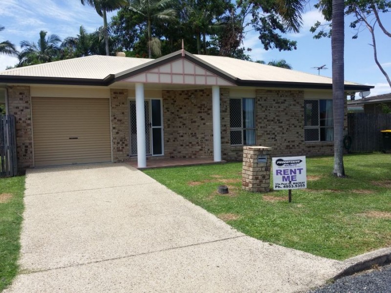 2 Don Street, West Mackay QLD 4740