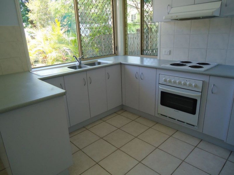 2 Don Street, West Mackay QLD 4740