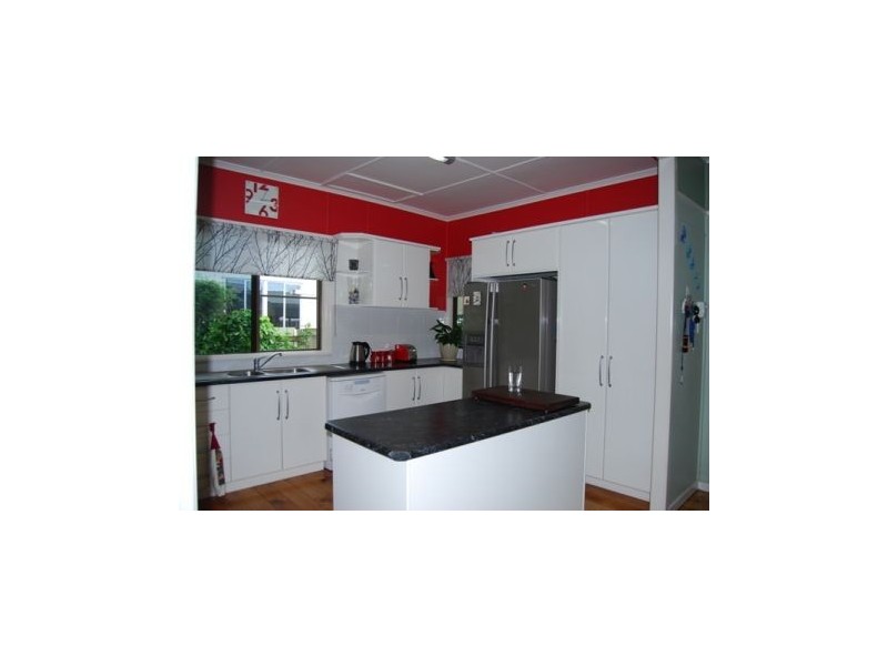 15 Forgan Street, North Mackay QLD 4740
