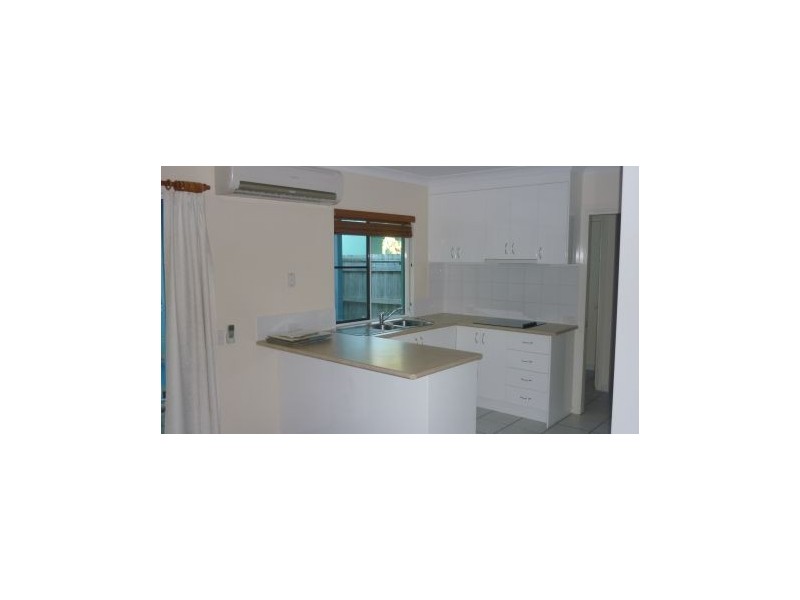 11/6 Megan Place Mackay Marina, Mackay QLD 4740