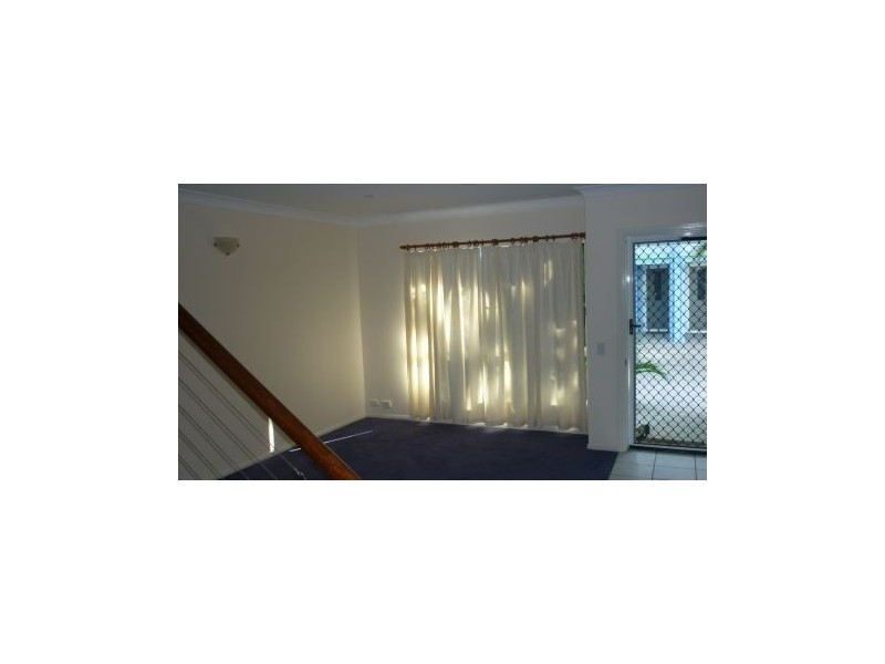 11/6 Megan Place Mackay Marina, Mackay QLD 4740