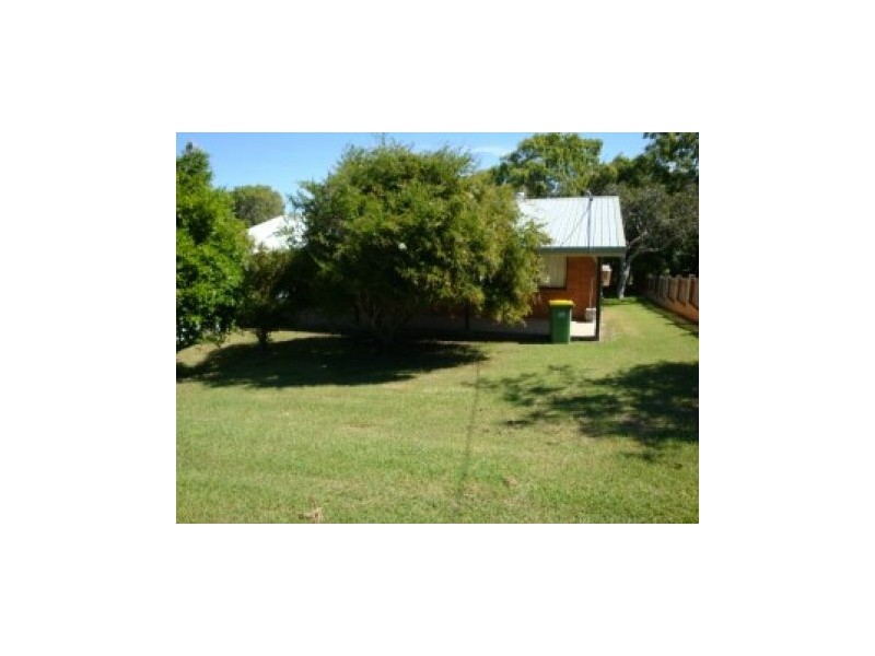 40 Coopers Avenue, Campwin Beach QLD 4737