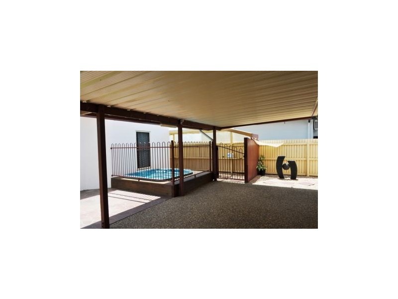 57 Caledonian Drive, Beaconsfield QLD 4740