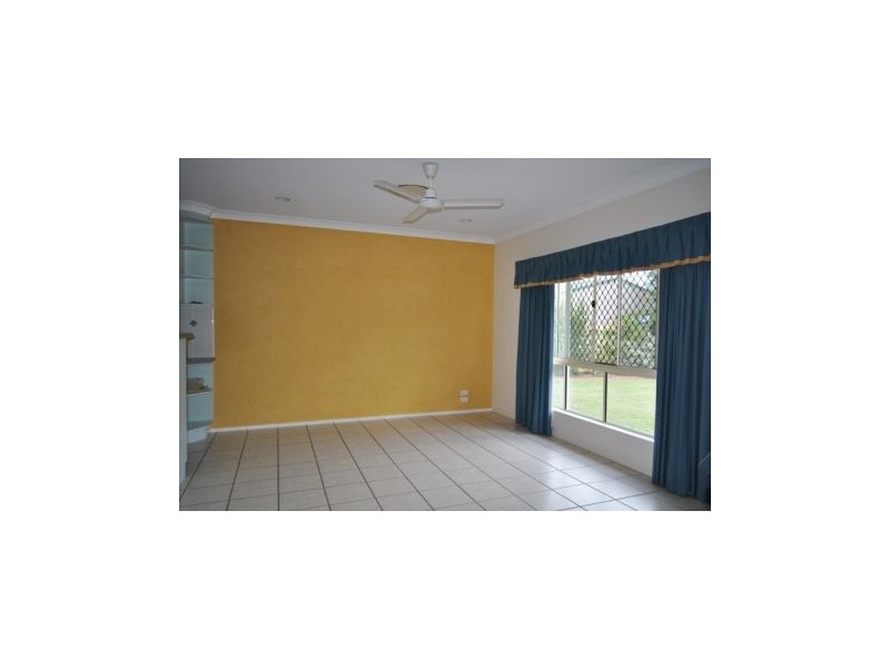 57 Caledonian Drive, Beaconsfield QLD 4740