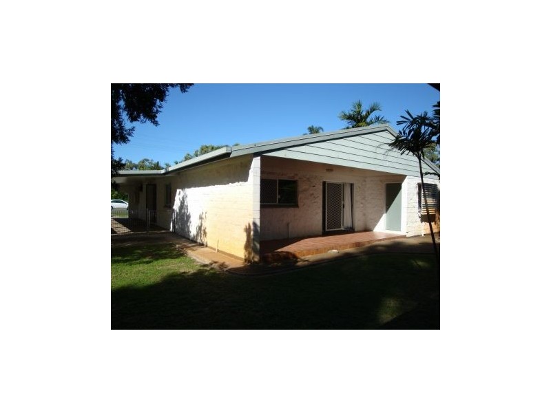 39 Waverley Street, Bucasia QLD 4750