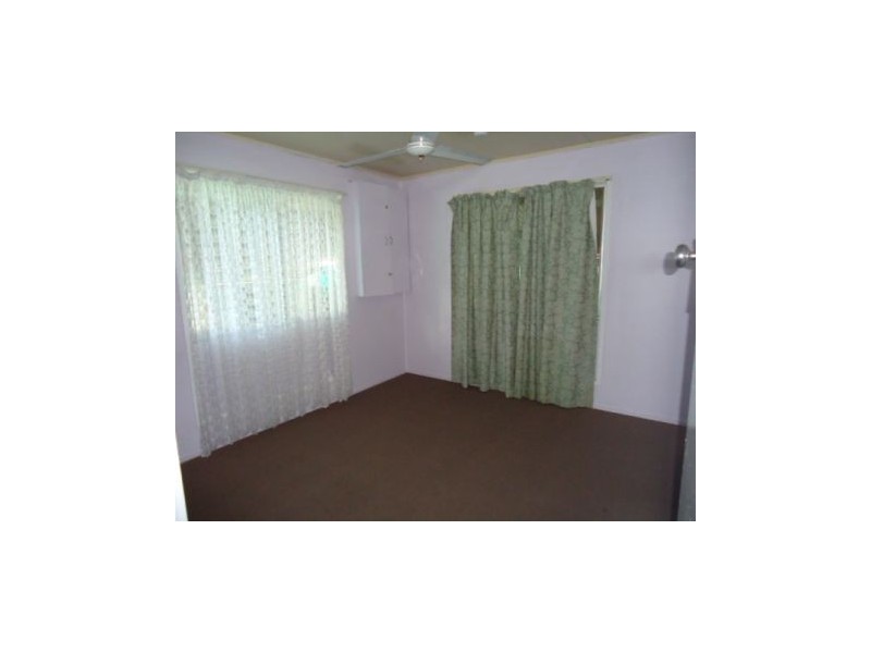 21 Leslie Drive, Moranbah QLD 4744
