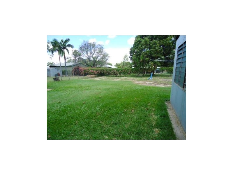 21 Leslie Drive, Moranbah QLD 4744