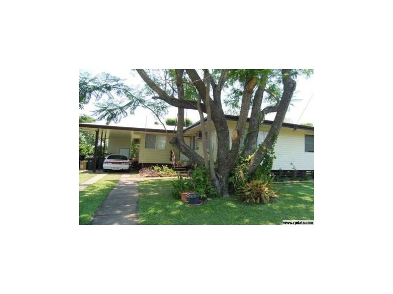 14 Middle Street, Dysart QLD 4745