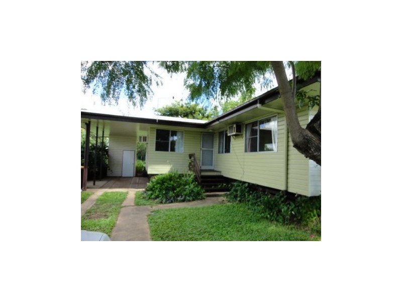 14 Middle Street, Dysart QLD 4745