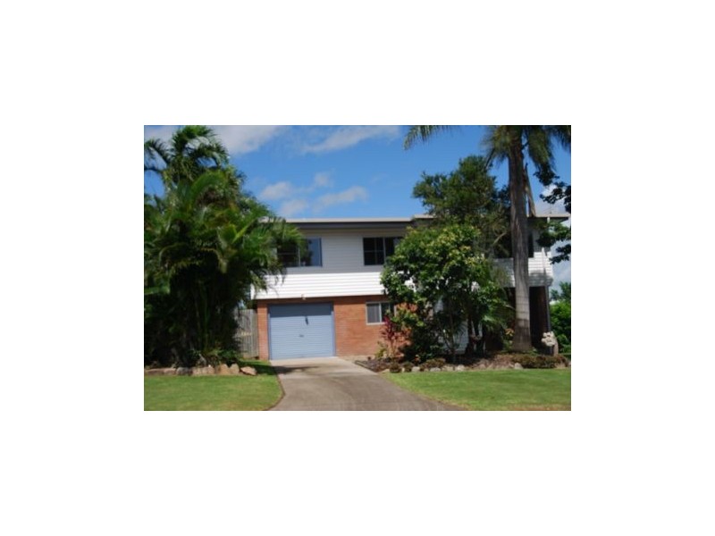 27 BUCAS DRIVE, Bucasia QLD 4750