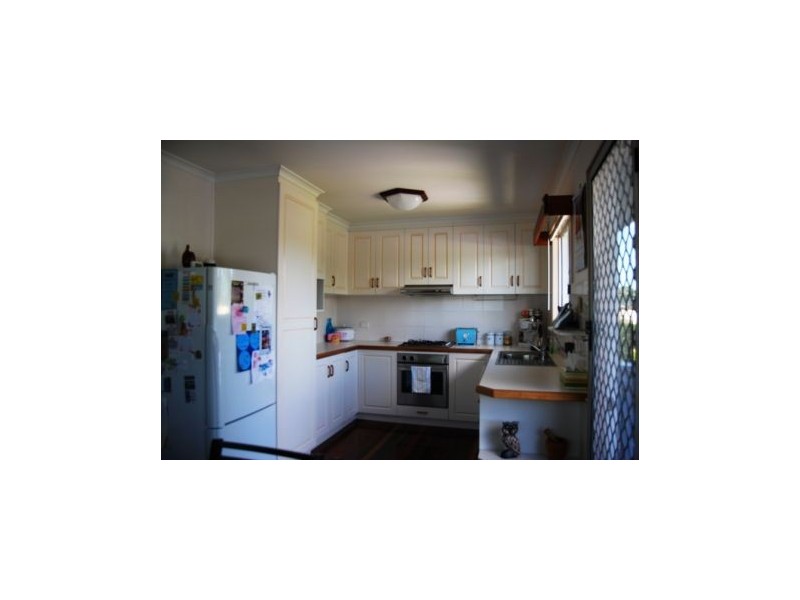 27 BUCAS DRIVE, Bucasia QLD 4750