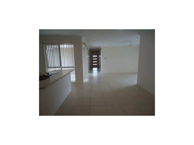 24 Sonoran Street, Rural View QLD 4740