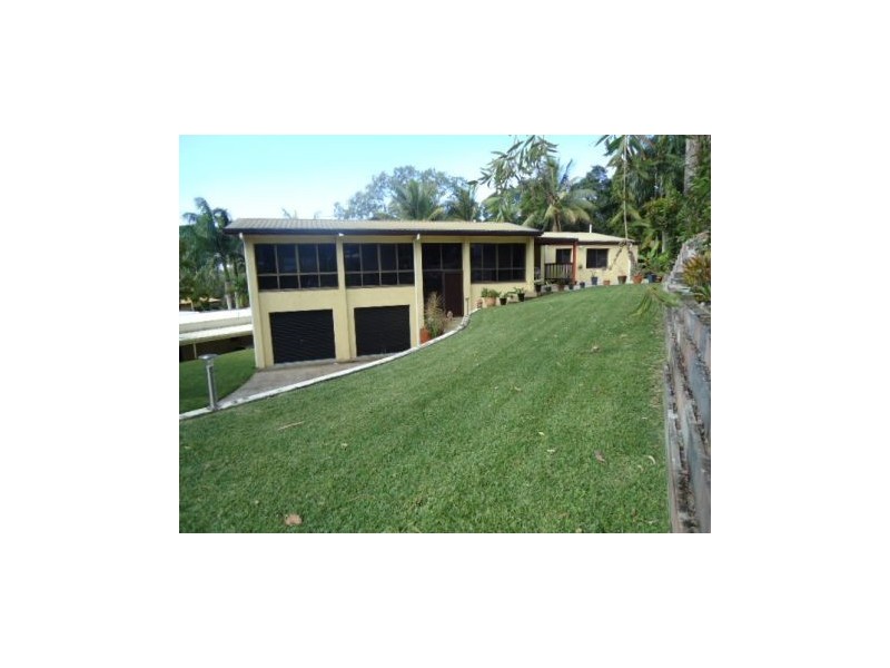 27 Annie Wood Street, Mount Pleasant QLD 4740