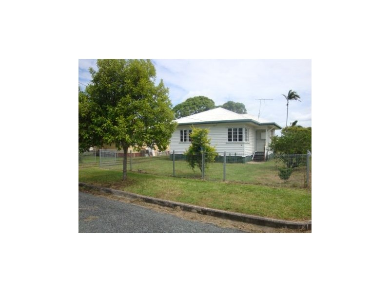 15 Donaldson St, West Mackay QLD 4740