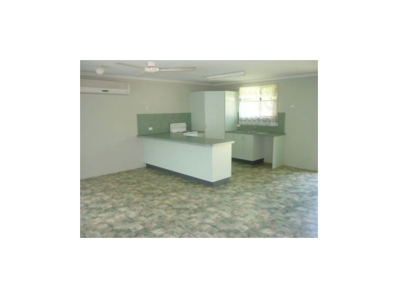 26 Grasstreebeach Rd, Grasstree Beach QLD 4740