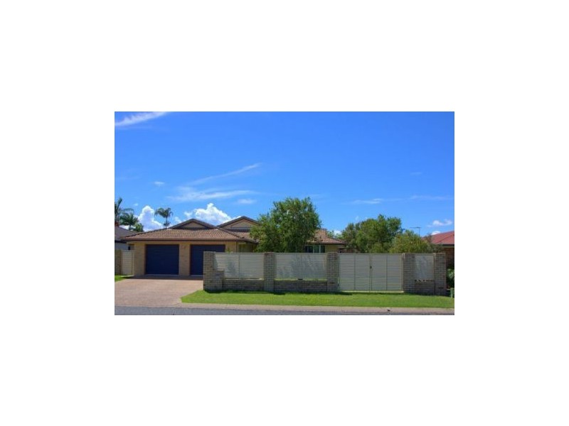 8 Katie Court, Ooralea QLD 4740