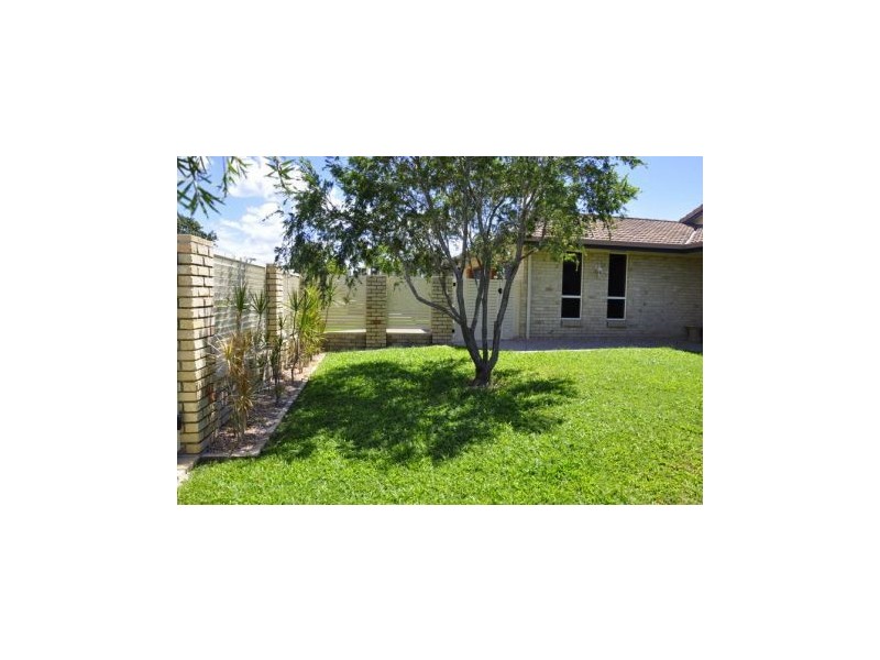 8 Katie Court, Ooralea QLD 4740
