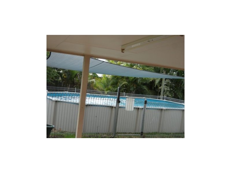 6 Kristy Crescent, Eimeo QLD 4740