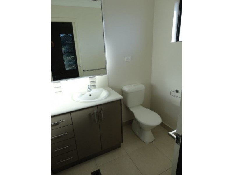 42 Sheedy Crescent, Marian QLD 4753