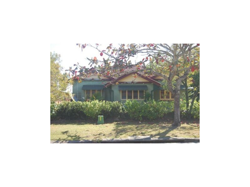 2 Hocken Street, North Mackay QLD 4740