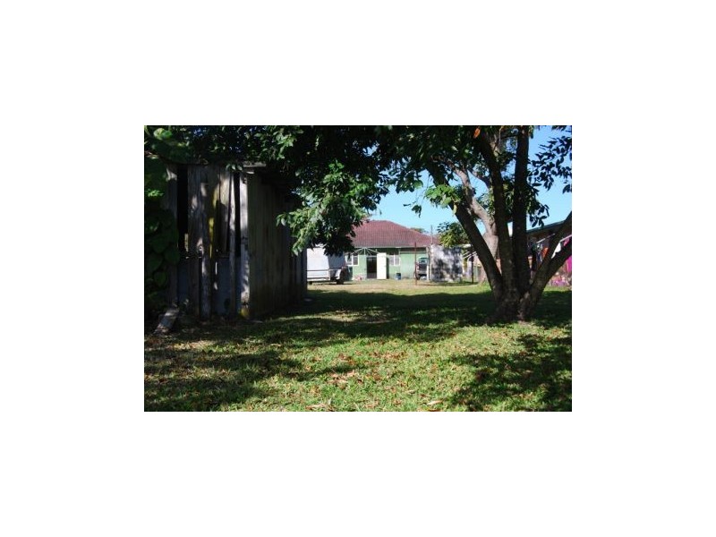 2 Hocken Street, North Mackay QLD 4740