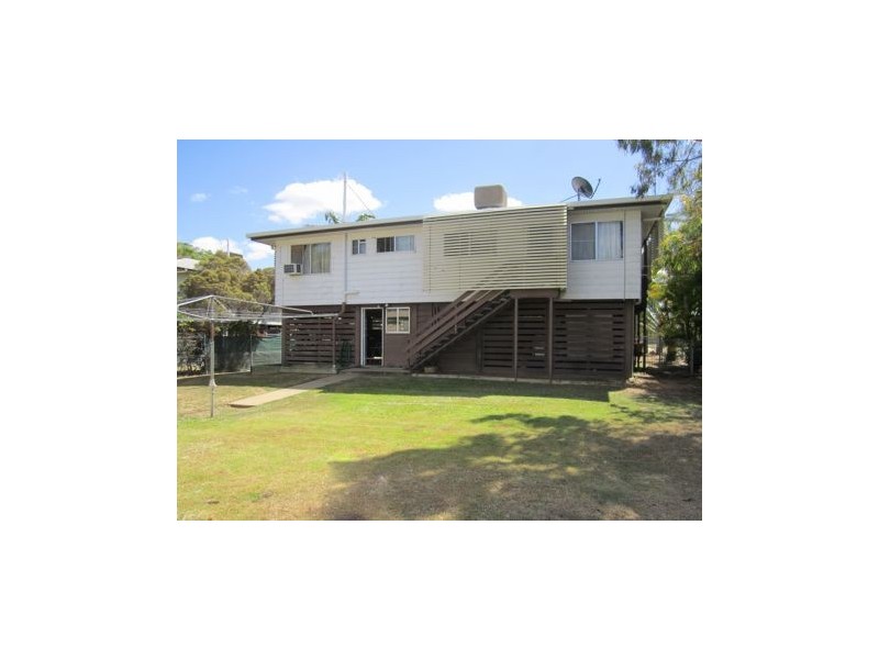 6 Hannan Drive, Moranbah QLD 4744