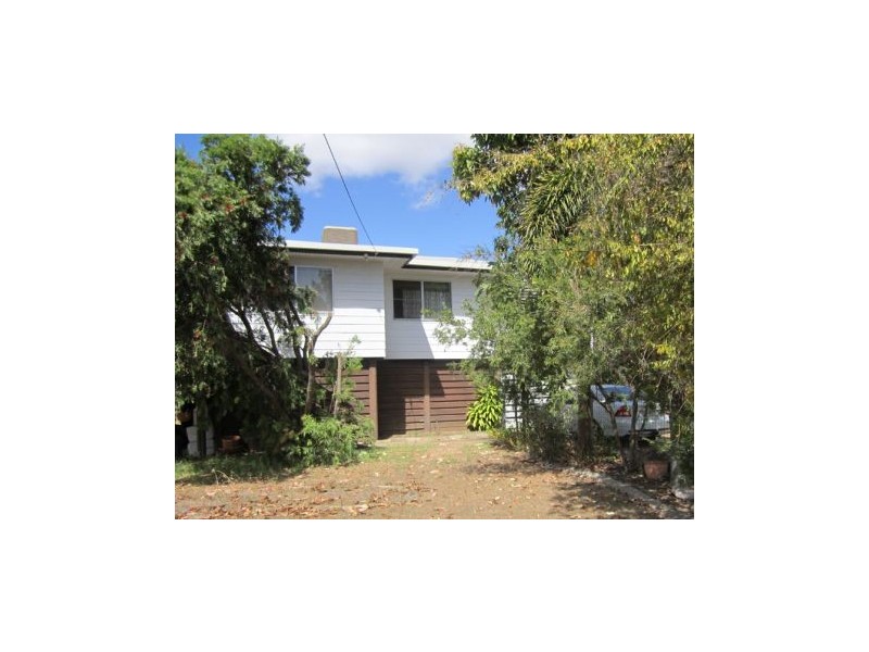 6 Hannan Drive, Moranbah QLD 4744