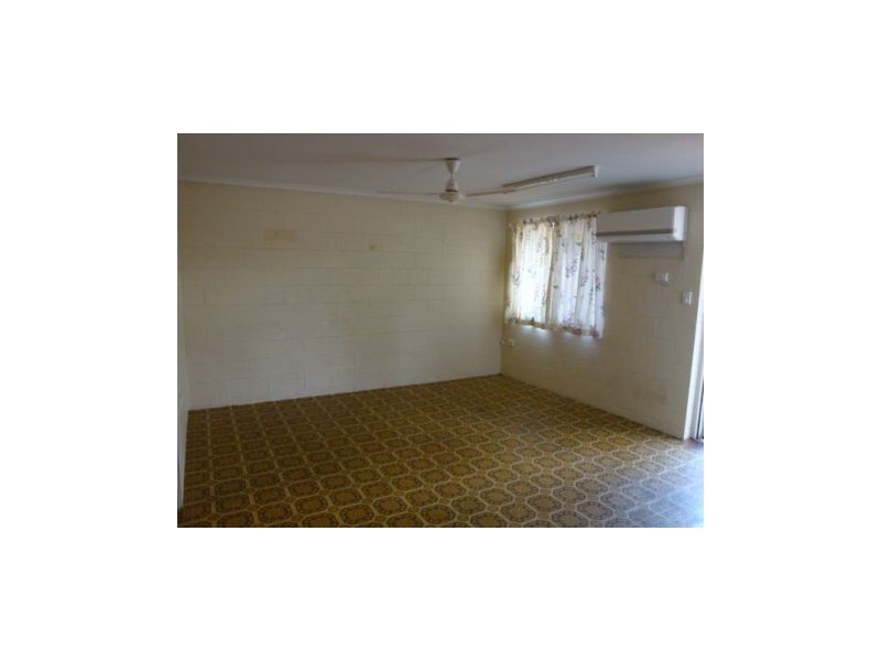 2/15 Norris Street, Mackay QLD 4740