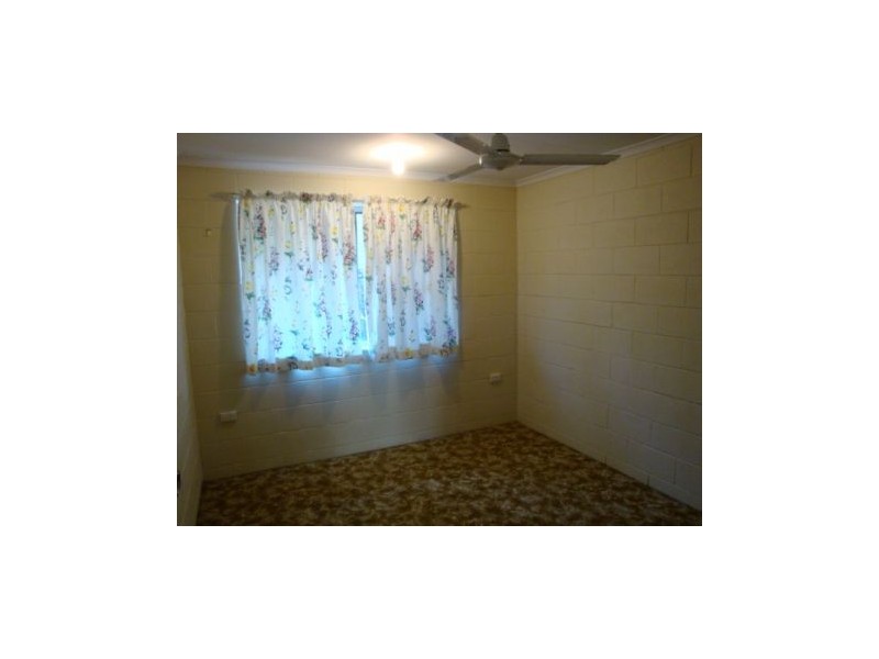 2/15 Norris Street, Mackay QLD 4740