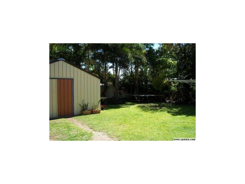 39 Lloyd, West Mackay QLD 4740