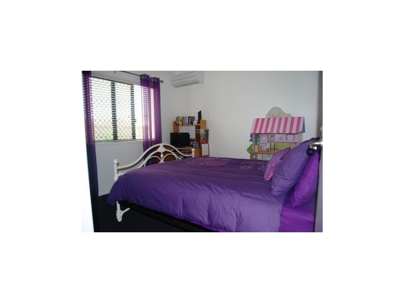 15 MONASH WAY, Ooralea QLD 4740