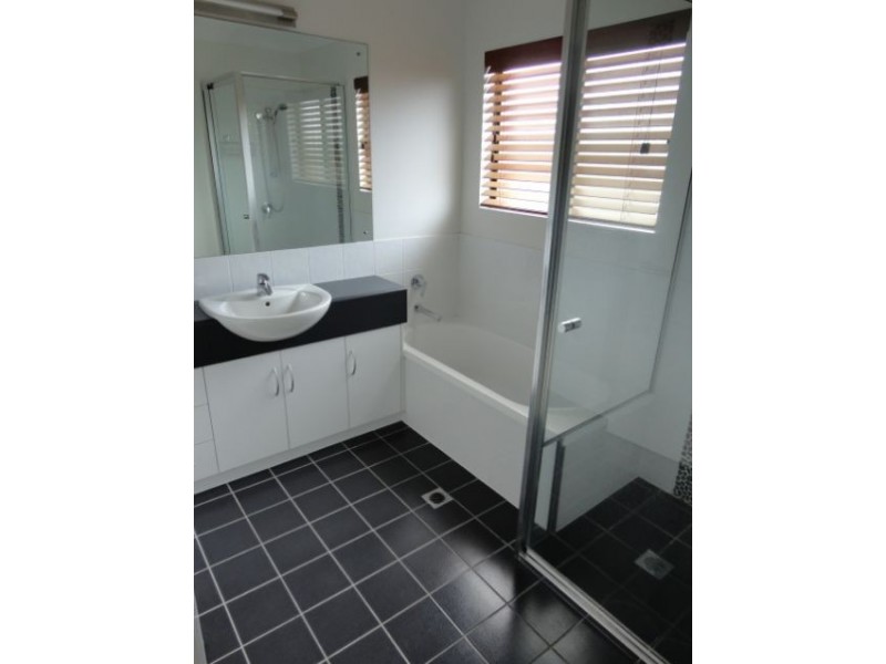 5 Corella Way, Blacks Beach QLD 4740