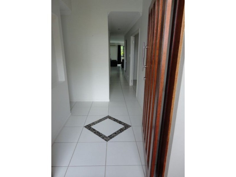 5 Corella Way, Blacks Beach QLD 4740