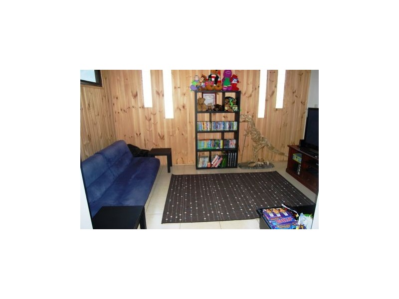 5 Christensen St, Bucasia QLD 4750